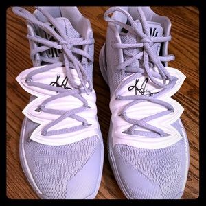 Nike Kyrie Irving tennis shoes men’s/women’s